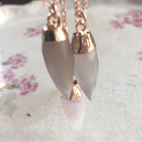 🍃Reserved Reduced 16” Grey Agate Crystal Pendant - Picture 2 of 5